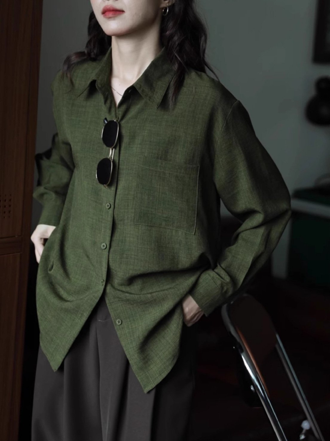 Green Design, Loose-fitting Retro Solid Color Long-sleeved Shirt, Slimming Blouse For Women.