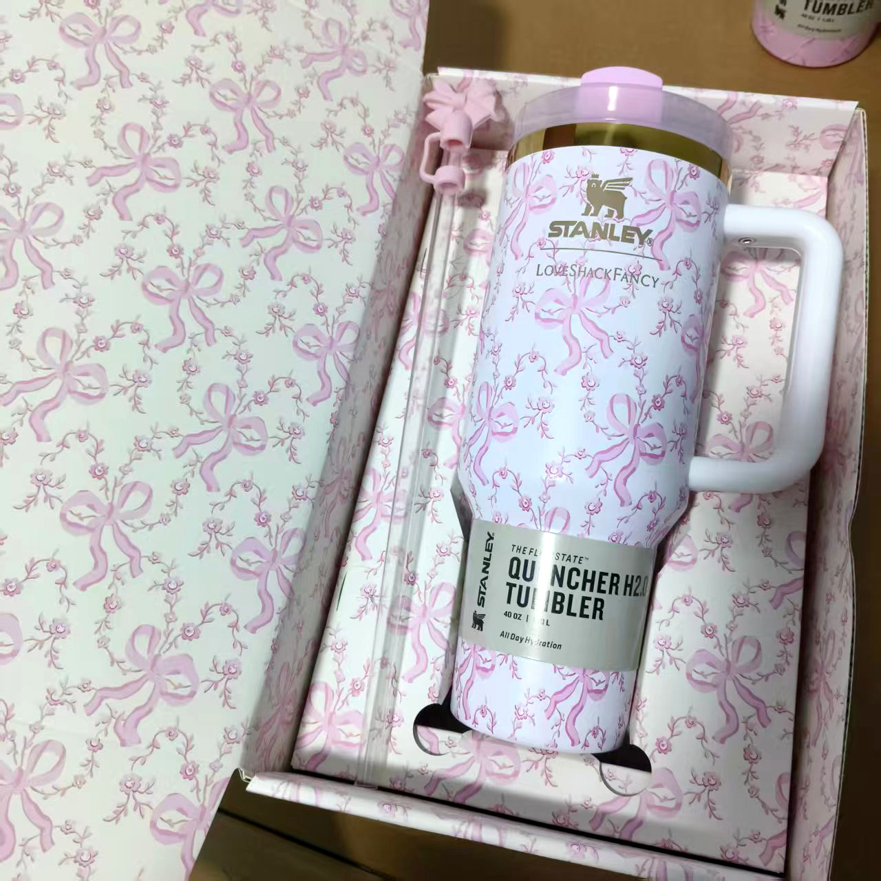 Limited Edition Stanley Resort Floral 20oz Quencher H2.0 – Stunning Blooming Floral Pattern In A Premium Gift Box, The Compact High-aesthetic Tumbler Perfect For On-the-go Elegance