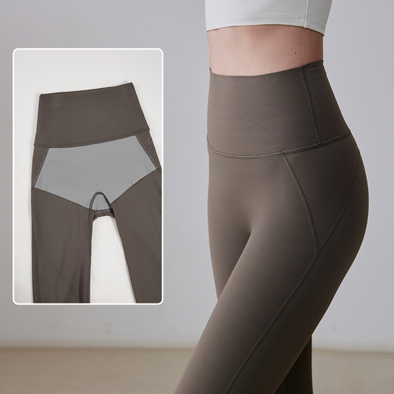 High-waisted Yoga Pants That Feel Like They Don't Need Underwear, Perfect For Sports, Running, Pilates Training, And Fitness. Seamless Cropped Pants.